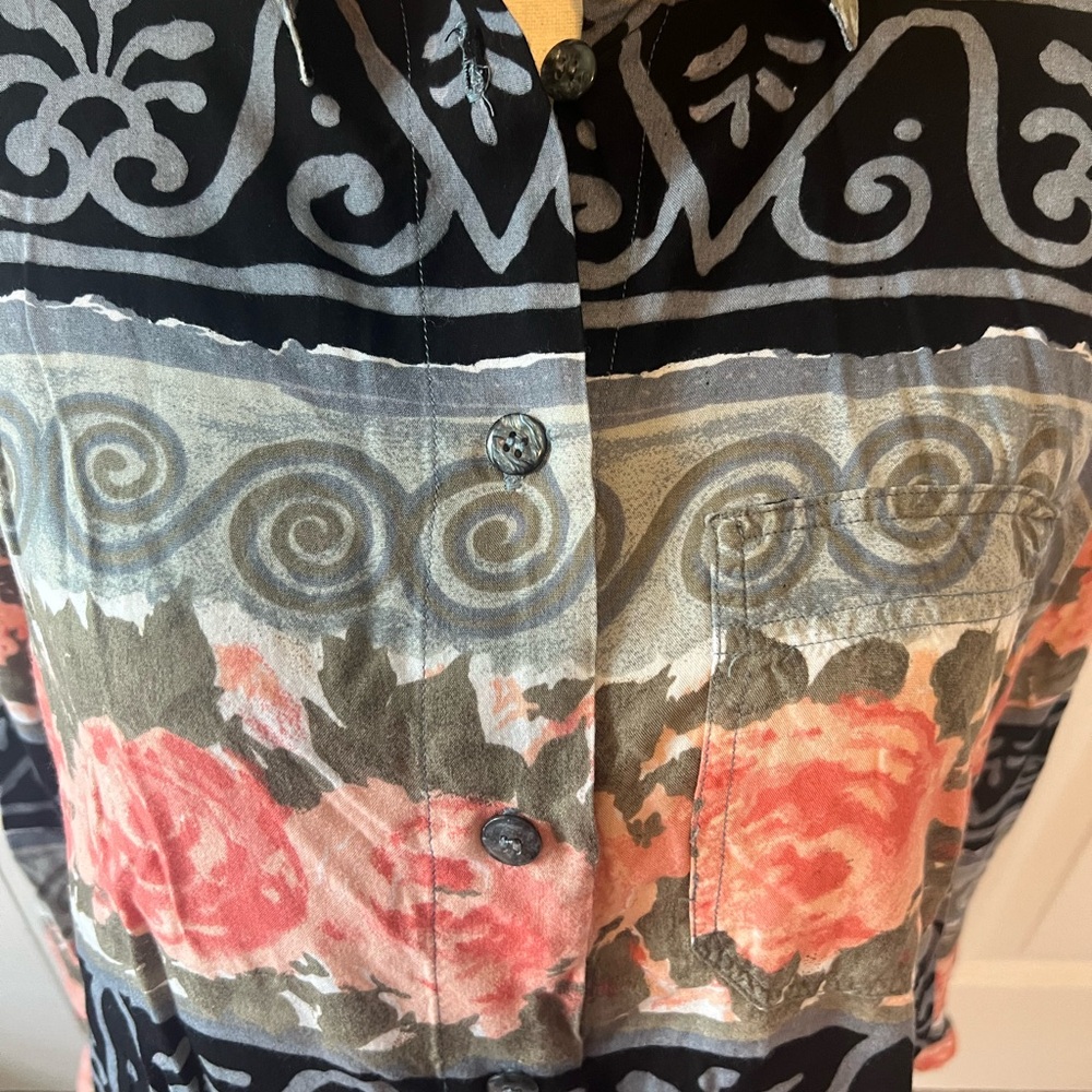 Vintage Krazy Kat Black and Pink Floral Button Down Shirt Size Large - Picture 3 of 12